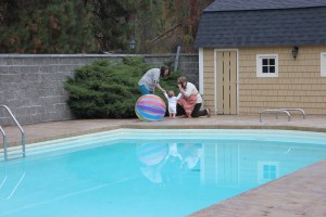 Photo shoot at the pool